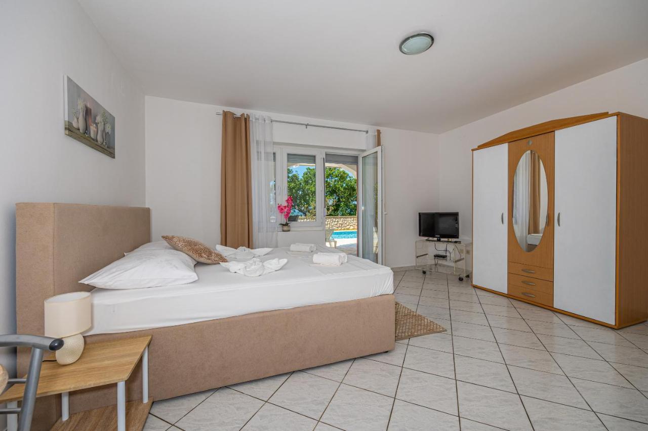 דראמליי Bella Adria Apartmani מראה חיצוני תמונה