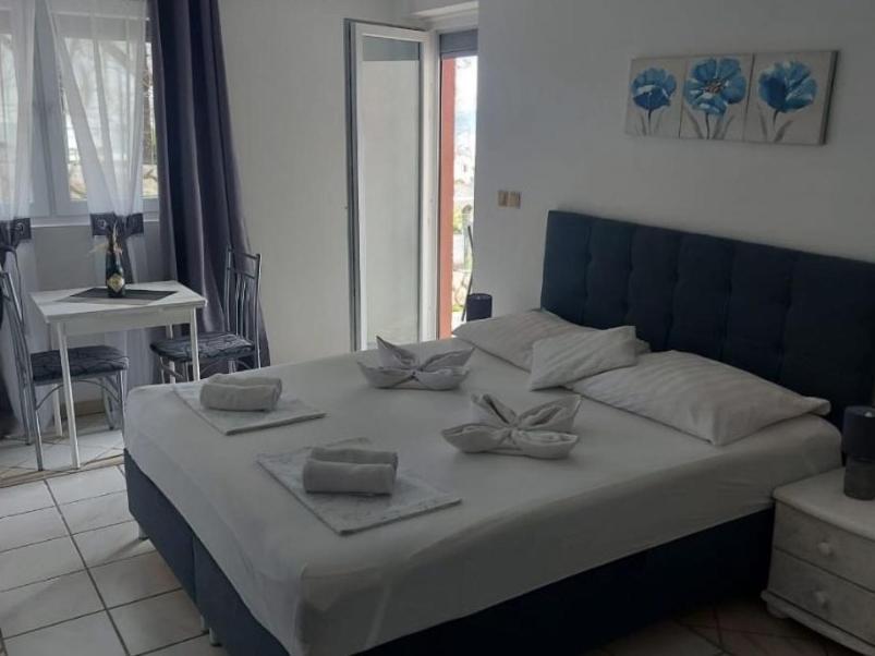 דראמליי Bella Adria Apartmani מראה חיצוני תמונה